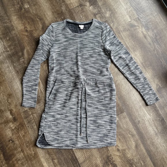 Merona Women’s dress with pockets size sp. - Picture 9 of 9